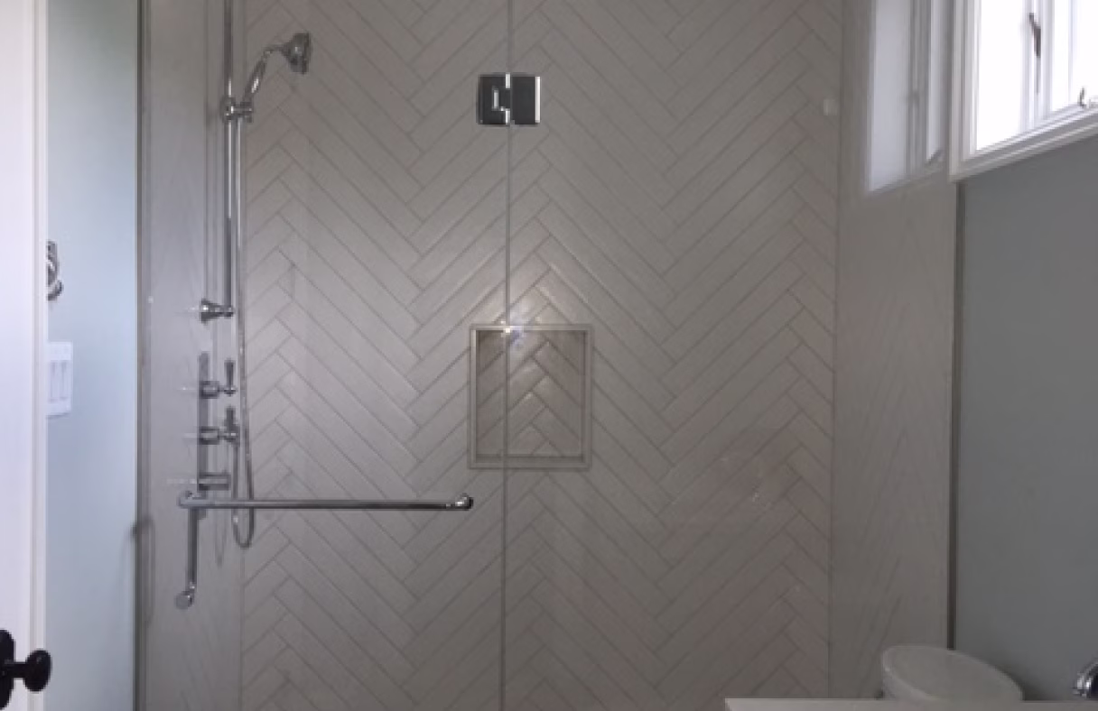 Hinged-glass-shower-door-and-enclosure