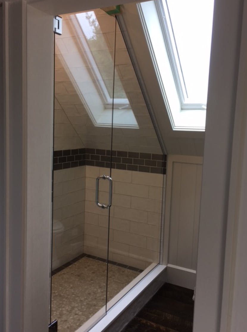 Angled glass shower doors