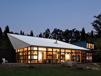 E Series Comtmeporay night shot AW14-12833-1200x1000 1