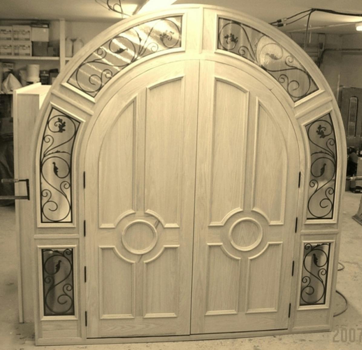 Camwood arched door